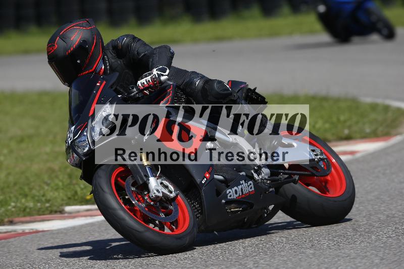 /Archiv-2024/29 12.06.2024 MOTO.CH Track Day ADR/Gruppe blau/58